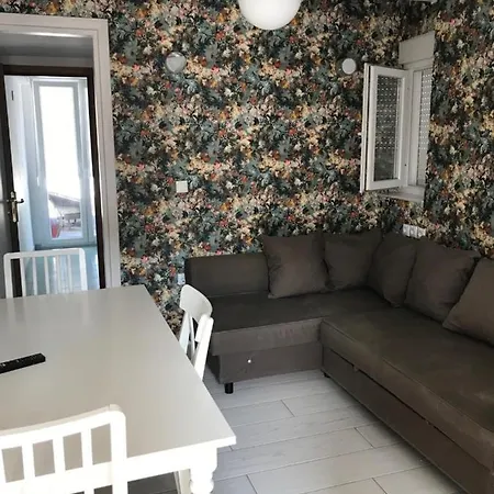 Apartment Comfort& *